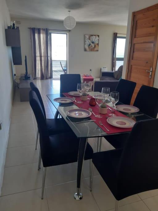 Lovely Two Bedroom Apartment St. Paul's Bay Exteriör bild